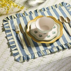 Striped Blue and Cream Placemat Set